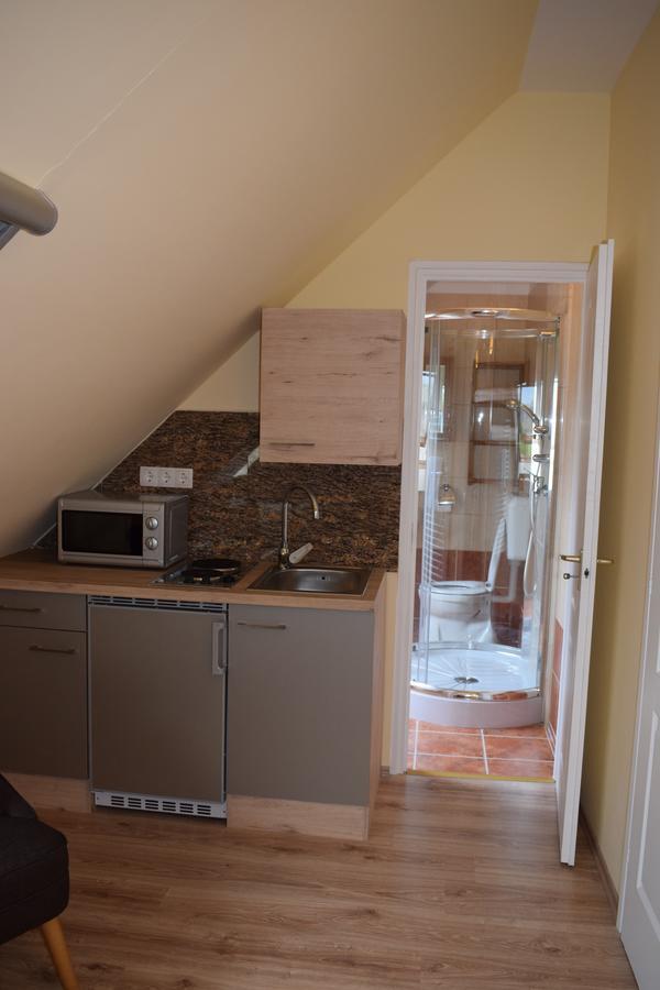 Orient Apartmanhaz Eger Exterior foto